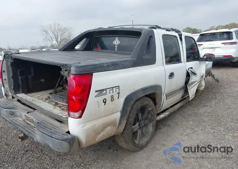 2004 Chevrolet Avalanche 1500 z USA, uszkodzony, nr VIN 3GNEC12T34G225161